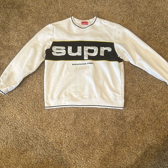 Supreme シュプリームpiping crewneck両面ロゴ スウェット Supreme✨piping crewneck 両面ロゴ スウェット M